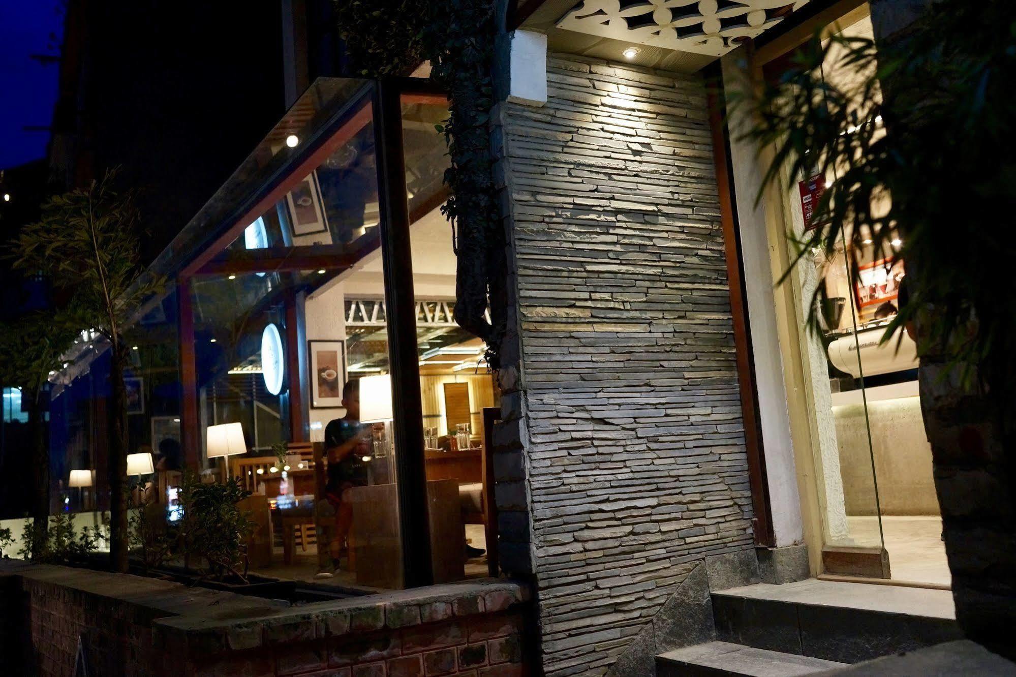 Marcopolo Business Hotel Katmandu Zewnętrze zdjęcie