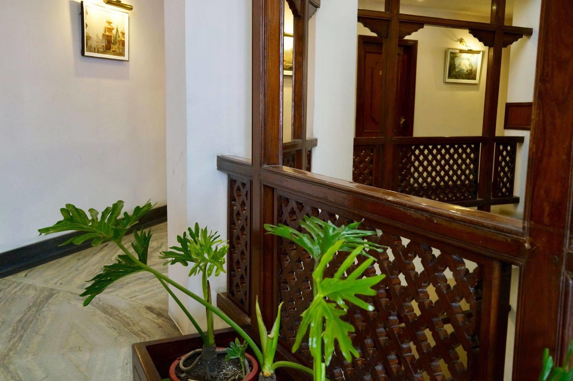 Marcopolo Business Hotel Katmandu Zewnętrze zdjęcie